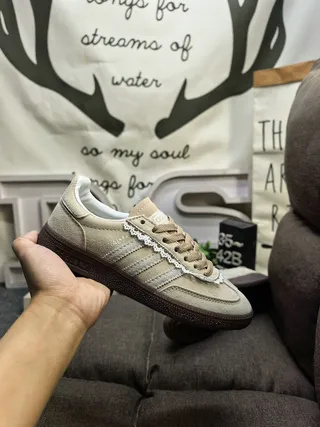 Adidas Samba Beige Brown Suede Upper Gum Rubber Sole Lifestyle Sneakers