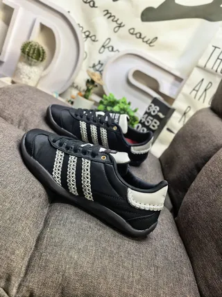 Adidas Black Beige Low-Top Embroidered Stripes Lifestyle Sneakers