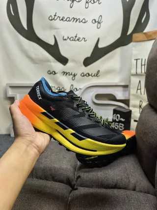 Adidas Black Orange Engineered Mesh Upper Gradient Midsole Running Shoes