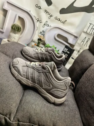 Adidas Gray Black Retro Runner Silhouette Mesh And Synthetic Overlays Chunky Sneakers