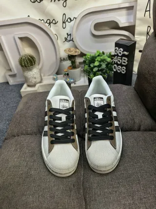 Stussy Beige Navy Low-Top Cupsole Lifestyle Sneakers