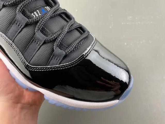 Air Jordan 11 Black Concord Basketball Shoes