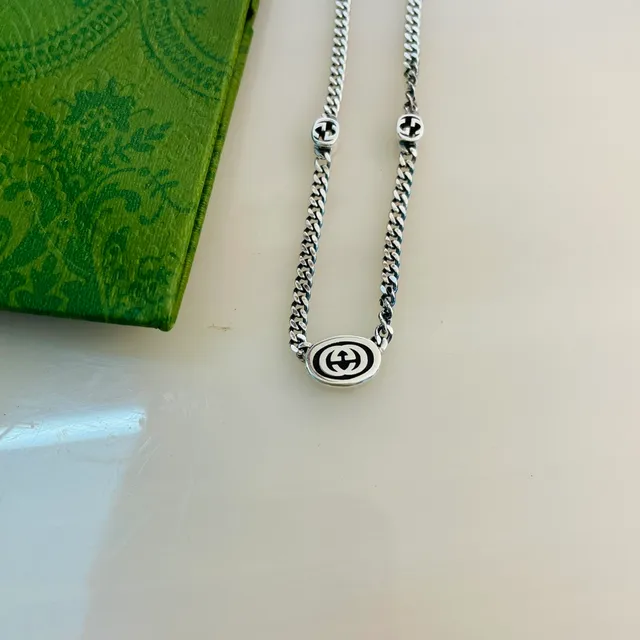 Gucci GG Marmont Oval Logo Curb Chain Bracelets