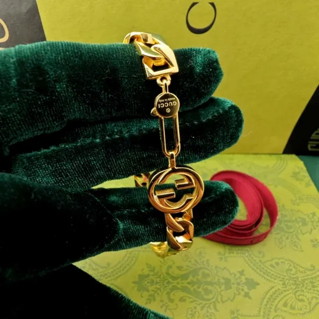 Gucci Gold Silver Chunky Curb-Link Chain Interlocking G Buckle Leather Belt