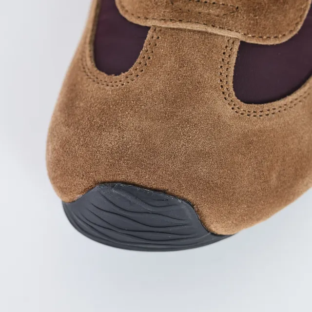 Loewe Brown Burgundy Mixed-Material Upper Oversized Anagram Logo Lifestyle Sneakers