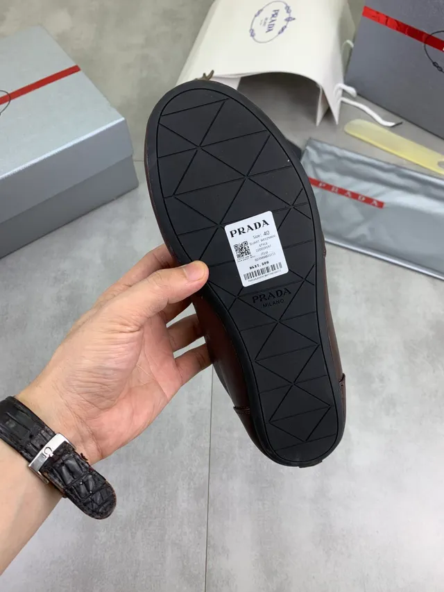 Prada Brown Leather Lace-Up Casual Shoe