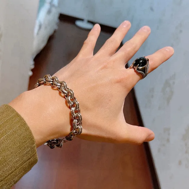Gucci Engraved Curb-Link Silver-Tone Bracelet