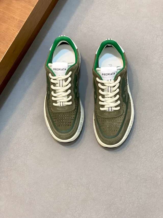 Saucony Originals Jazz Olive Green Perforated Suede Lifestyle Sneakers
