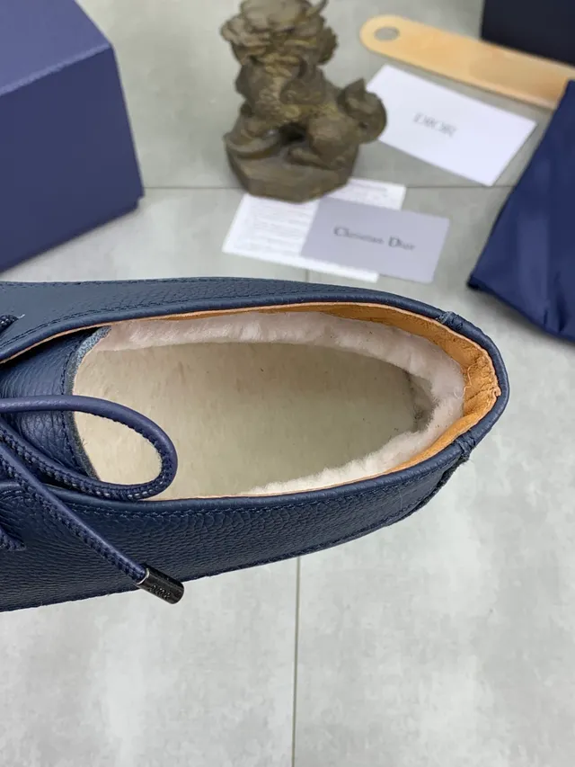 Dior Navy Pebbled Leather Lace-Up Boat Shoes