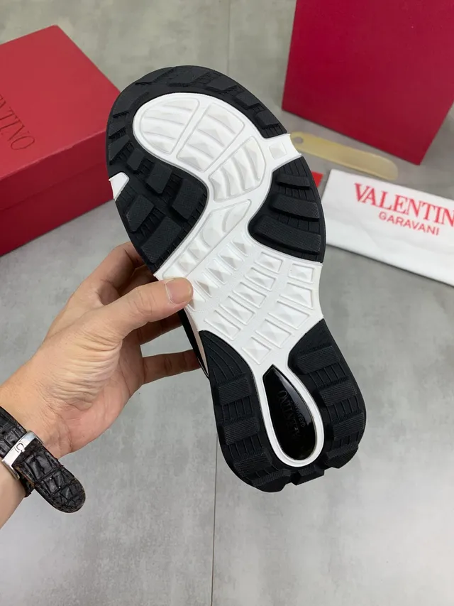 Valentino VLTN Sneaker Black and Off-White Chunky Sneakers
