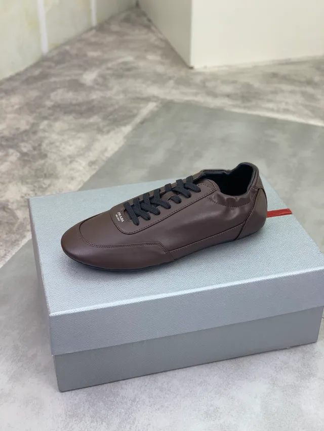 Prada Brown Leather Lace-Up Casual Shoe