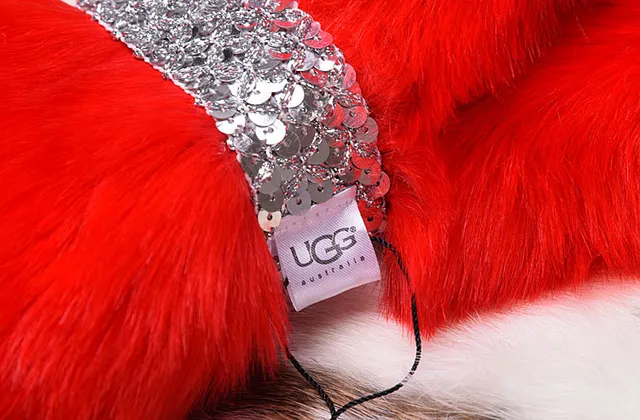 Red Fluffy Faux-Fur Scarve