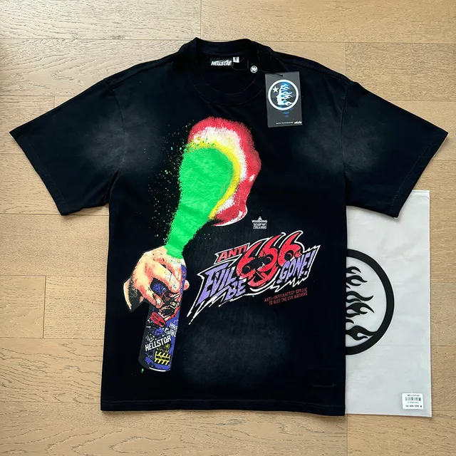 Hellstar Graphic-Print Spray-Paint Aesthetic T-Shirt