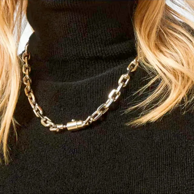 Gucci Chunky Curb Chain Silver Bracelet