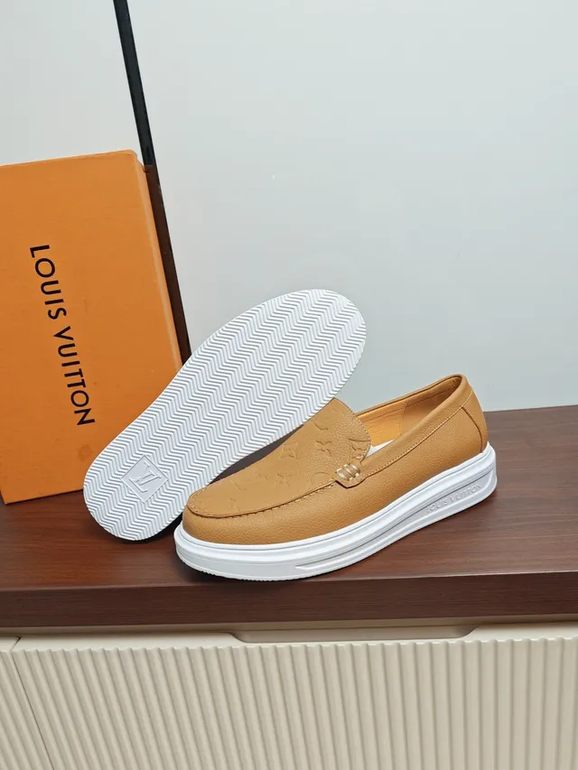 Louis Vuitton Beige White Monogram-Embossed Pebbled Leather Metal Bit Accent Loafer