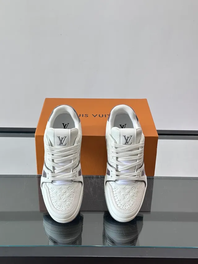 Louis Vuitton LV Trainer White Silver Textured Pebbled Leather Metallic Heel Tab Lifestyle Sneakers