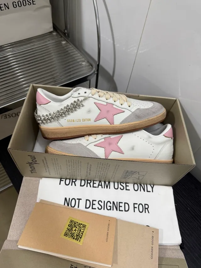 Golden Goose White Pink Distressed Leather Star Appliqué Lifestyle Sneakers