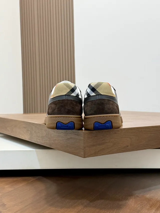 Burberry Brown Beige Mixed-Material Upper Nova Check Panel Lifestyle Sneakers