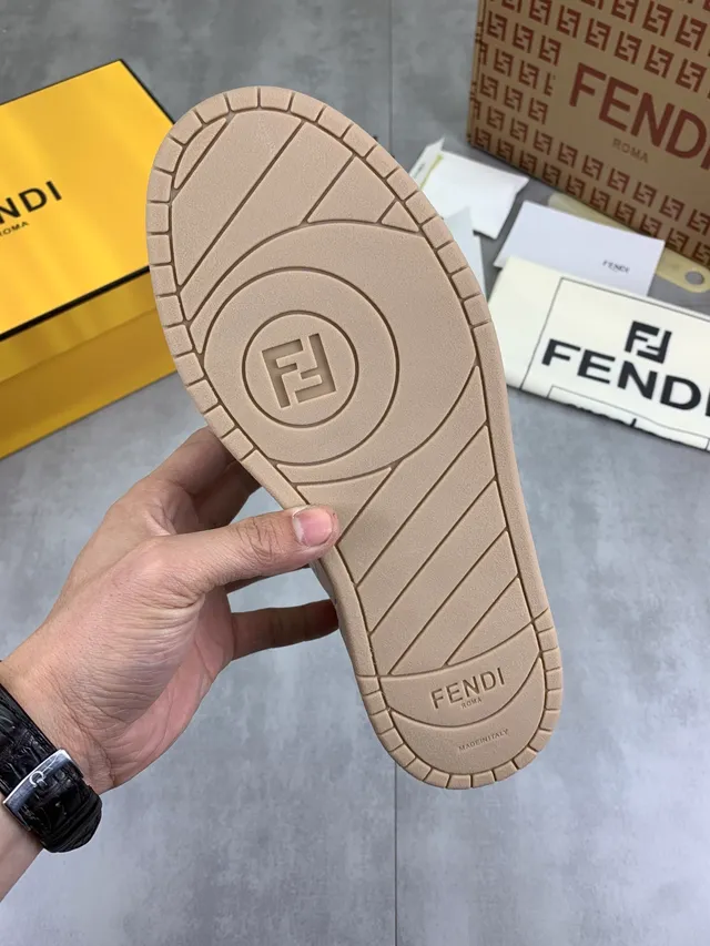 Fendi Sneakers Off-White Suede and Mesh Lifestyle Sneakers