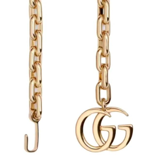 Gucci GG Marmont Gold Curb Chain Interlocking Double-G Pendant Fashion Belt Bag