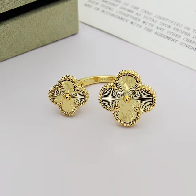 Van Cleef & Arpels Alhambra Gold Silver Four-Leaf Clover Motif Beaded Edge Ring