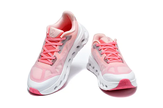 On Black White Engineered Mesh Upper Open Hexagonal CloudTec Pods Running Shoes