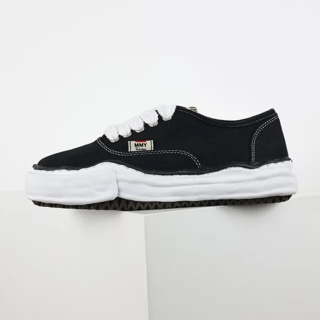 MMY Black White Canvas Upper Sculpted Midsole Lifestyle Sneakers