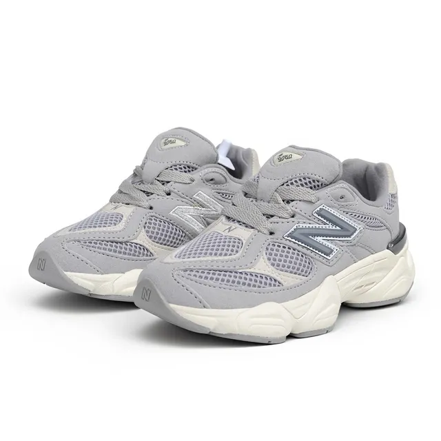 New Balance 9060 Pink Mauve Chunky Sneakers