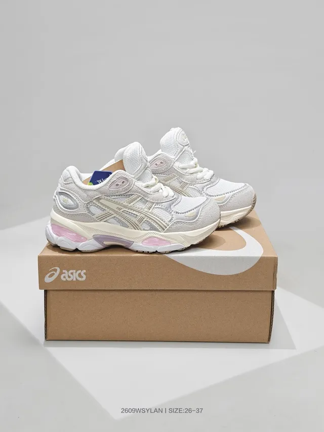 ASICS White Blue Midsole Mesh And Synthetic Overlay Chunky Sneakers