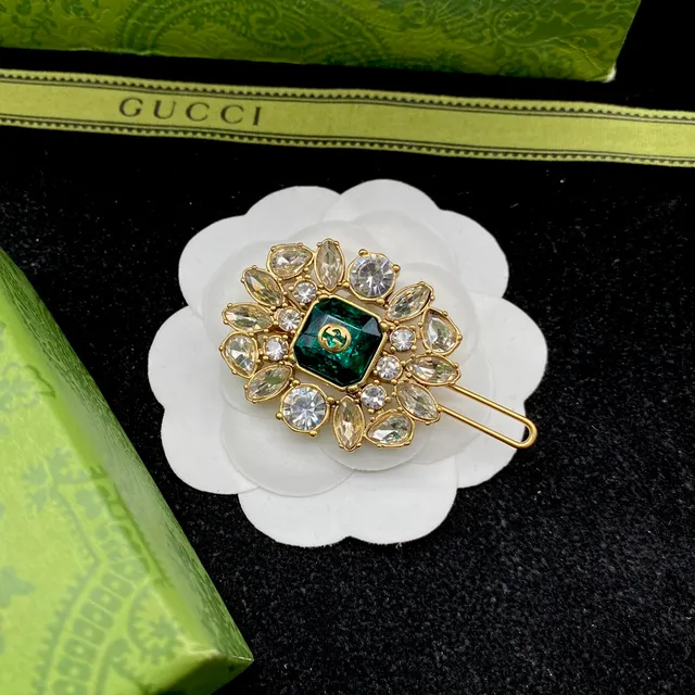 Gucci White Green Camellia-Shaped Crystal-Embellished Brooch