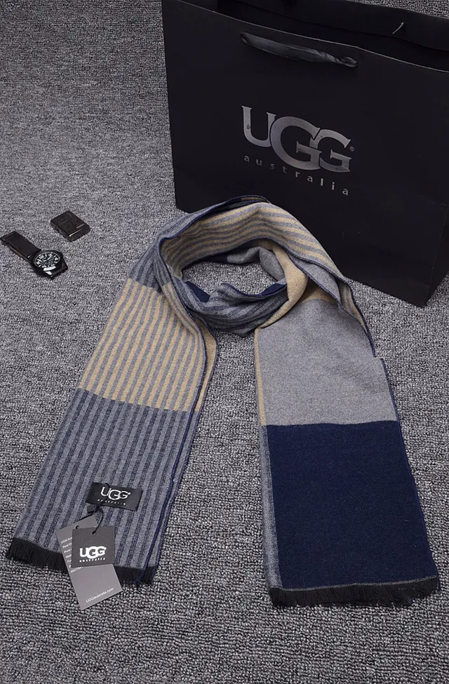 UGG Gray Navy Striped Ribbed Weave Cashmere Scarf
