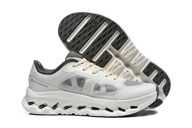 On Black White Engineered Mesh Upper Open Hexagonal CloudTec Pods Running Shoes
