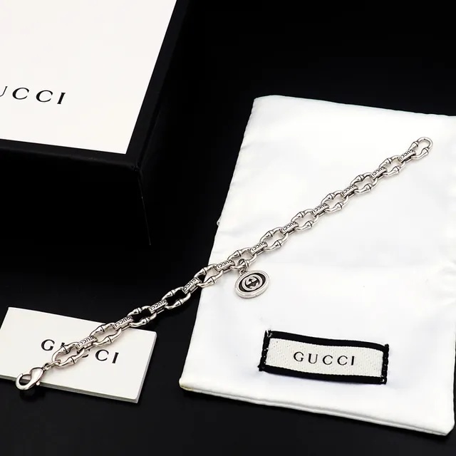 Gucci Bamboo-Link Engraved Double G Charm Bracelet