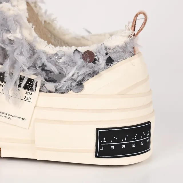 VEJA Beige Gray Fuzzy Textured Upper Sequin Embellishment Sneakers