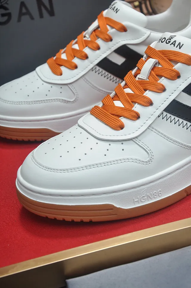 Hogan White Black Low-Top Layered Midsole Lifestyle Sneakers