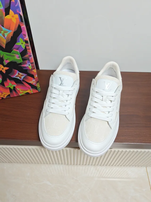 Louis Vuitton White Beige Low-Top Textile-and-Leather Upper Lifestyle Sneakers