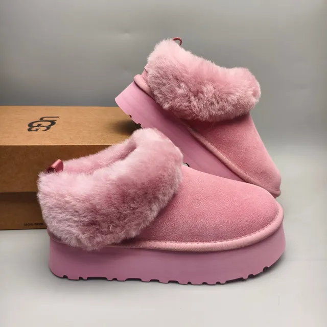 UGG Pink Platform Sole Shearling Cuff Snow Boots