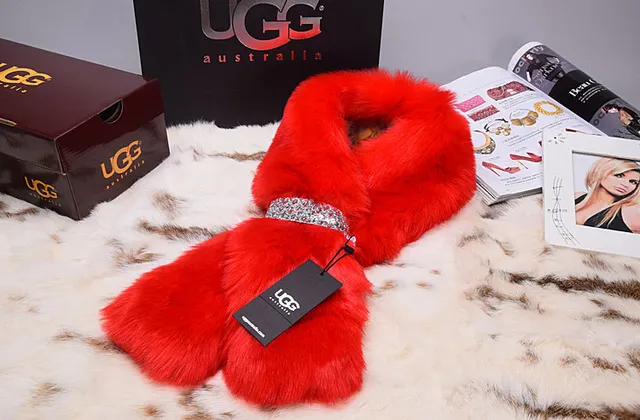 Red Fluffy Faux-Fur Scarve