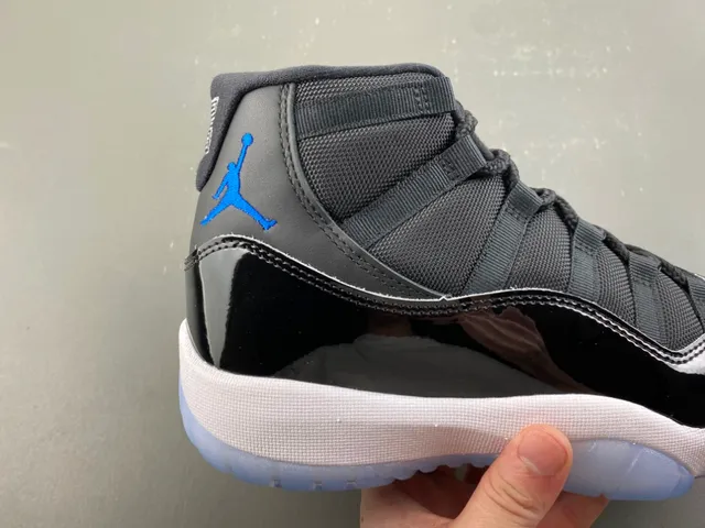 Air Jordan 11 Black Concord Basketball Shoes