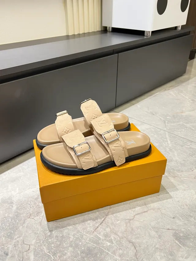 Louis Vuitton Slide Monogram Double-Strap Casual Sandals
