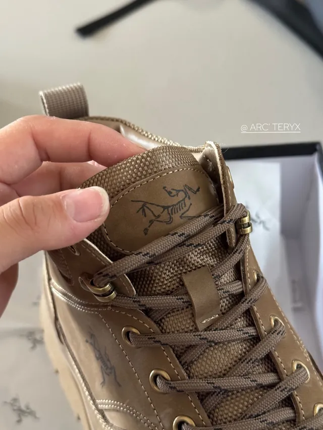 Arc'teryx Black Beige Insulated Shearling-Lined Mixed-Material Upper Ankle Boots