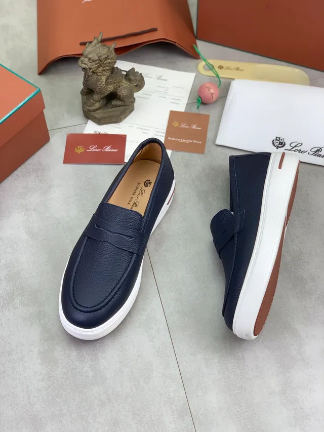 Navy Pebbled Leather Penny Strap Loafer