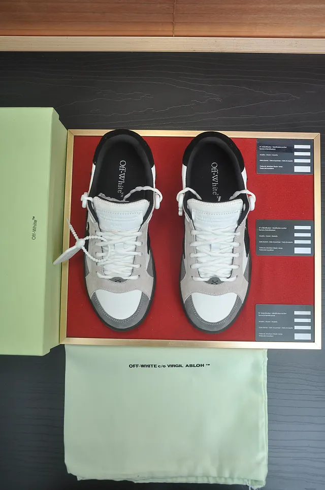 Off-White Gray Low-Top Mixed-Material Upper Lifestyle Sneakers