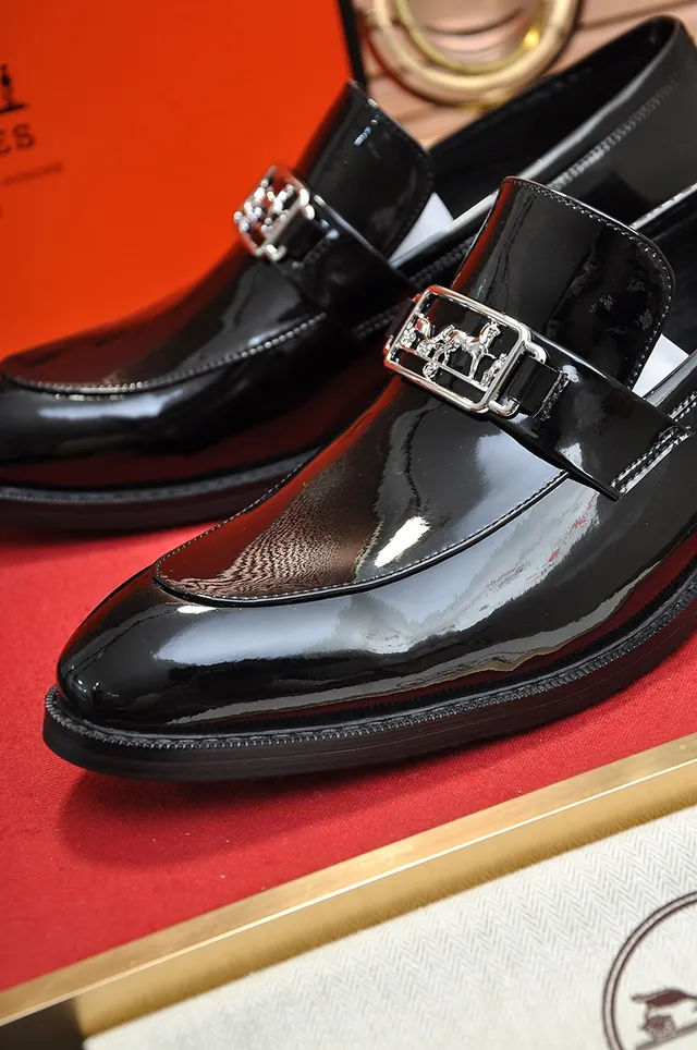 Hermès Black Gold Glossy Patent Leather Single Buckle Strap Monk Shoes