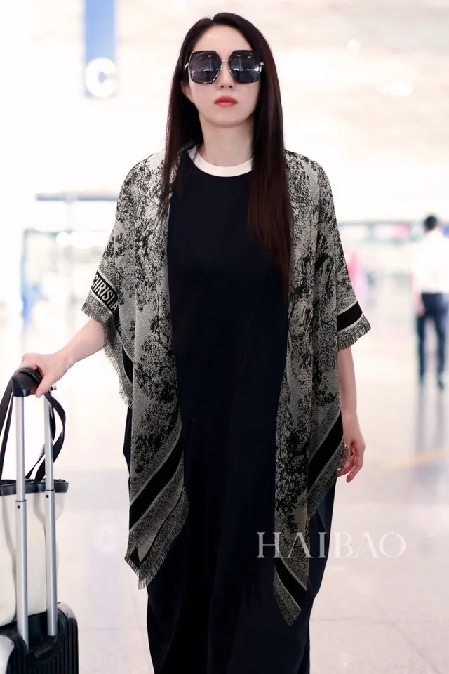 Dior Monochrome Forest Print Cashmere Scarf