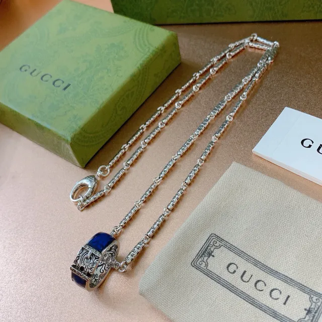 Gucci Dionysus Silver Blue Chain Link Ornate Engraved Pendant Necklace