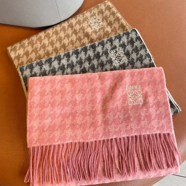 Loewe Anagram Monogram Pink Cashmere Scarf