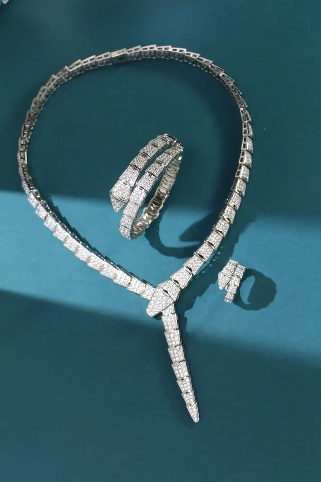 Bvlgari Silver White Pavé-Set Diamonds Articulated Serpentine Form Necklace
