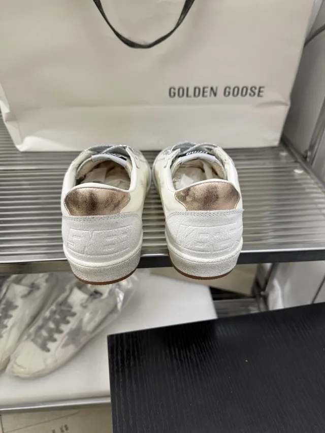 Golden Goose Ball Star Off-White Distressed Leather Lifestyle Sneakers