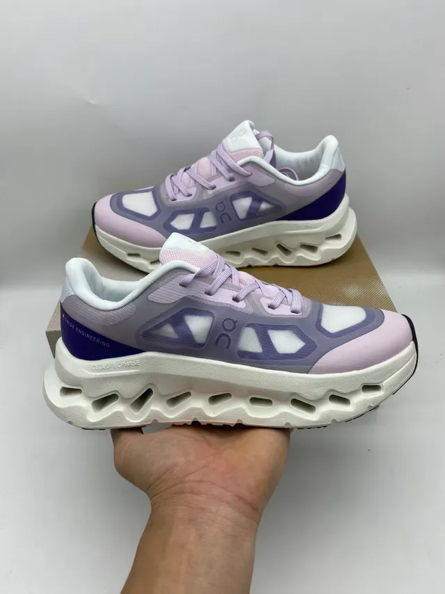 On Beige Gray Sculpted Open-Cell Midsole Mesh And Synthetic Overlay Upper Running Shoes